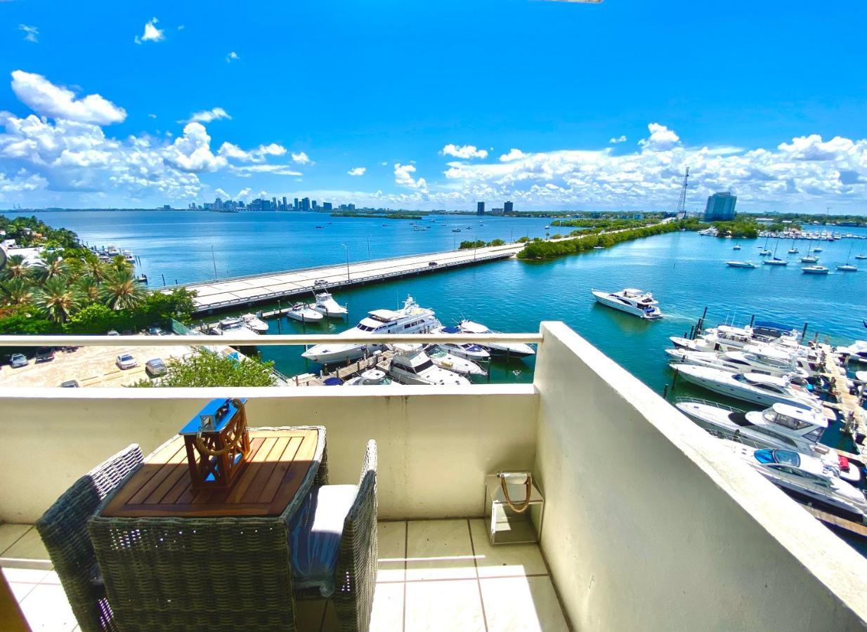 Premium Modern Waterfront Apartment With Miami Skyline View On The Bay 5 Mins Drive To Miami Beach With Free Parking Buitenkant foto