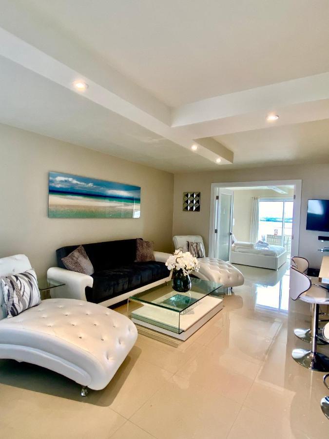 Premium Modern Waterfront Apartment With Miami Skyline View On The Bay 5 Mins Drive To Miami Beach With Free Parking Buitenkant foto